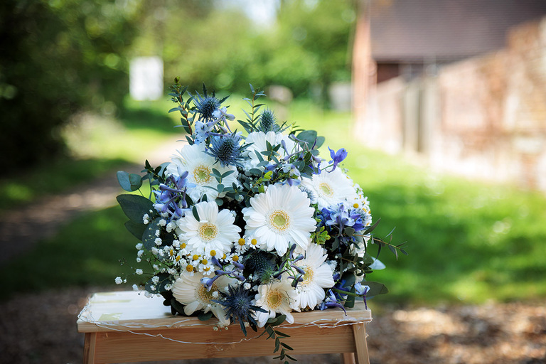 bridal flowers at Barton's Mill wedding
