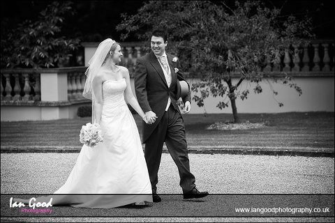 Documentary wedding photography at Oakley Hall