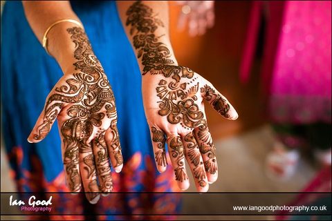 Mehndi Indian wedding photography