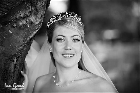 bridal portrait at wokefield park