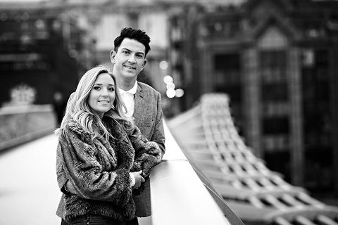 engagement photos on Millennium Bridge in London