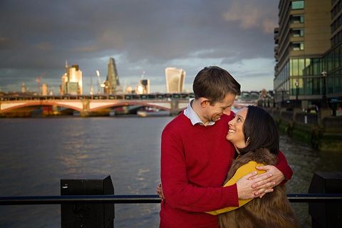 engagement photo in London