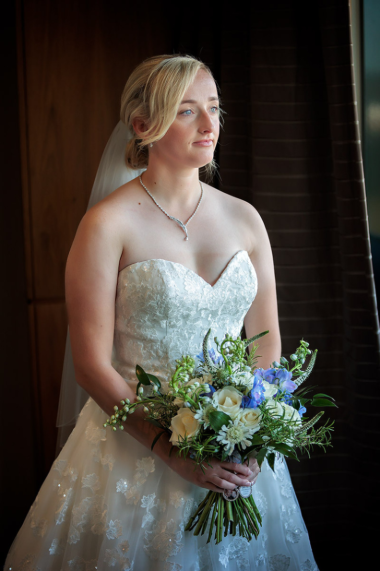 wedding photography of bride at the aviator hotel