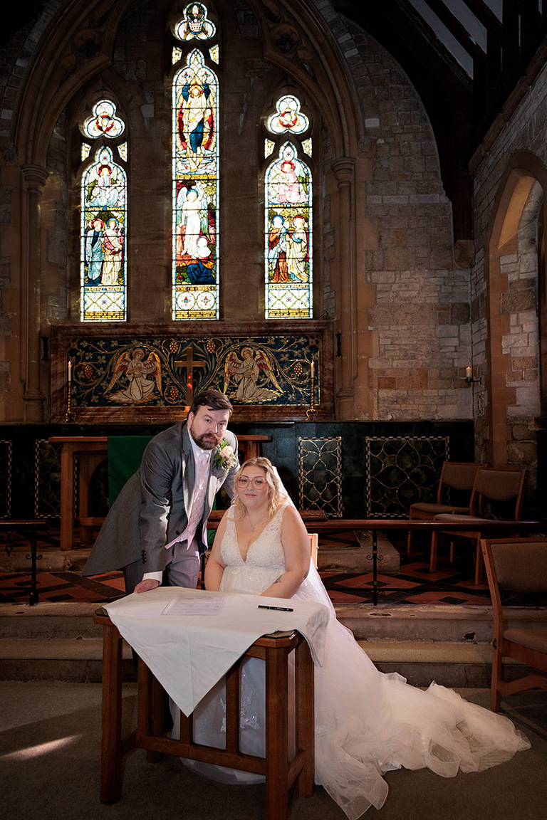 hampshire wedding photography at sheet near petersfield